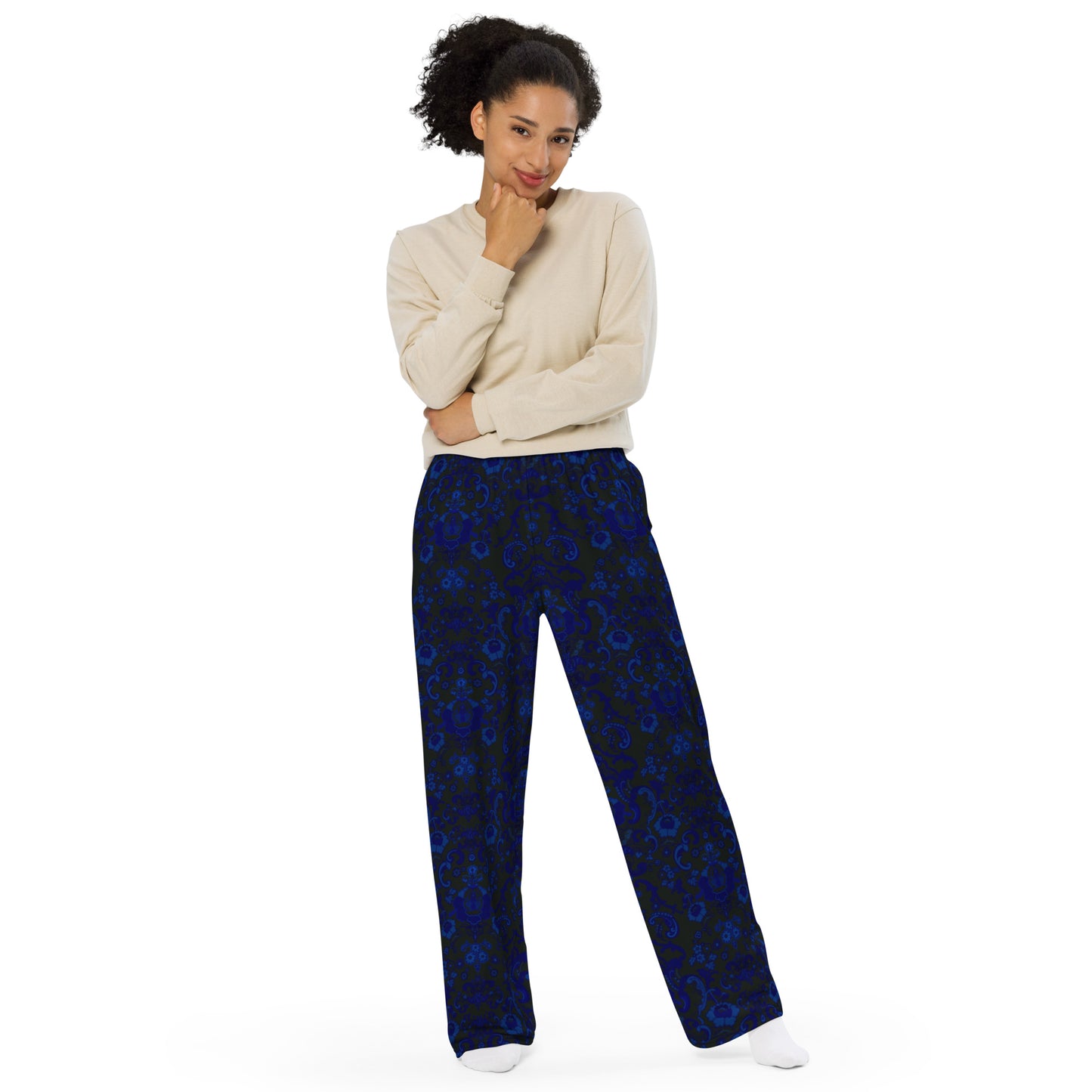 Wide- leg relaxed fit trousers.Darkest Blue